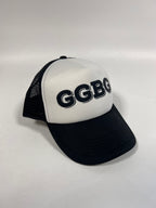 Cappello GGBG bianco e nero, cappello trucker con stampa GGBG