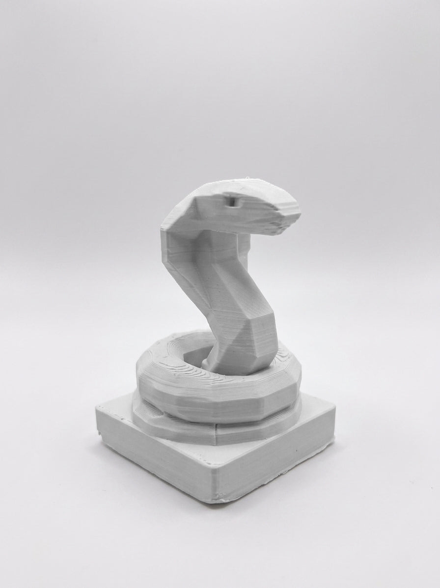 Statuina cobra bianco in stampa 3D PLA, totem animale low-poly da collezione