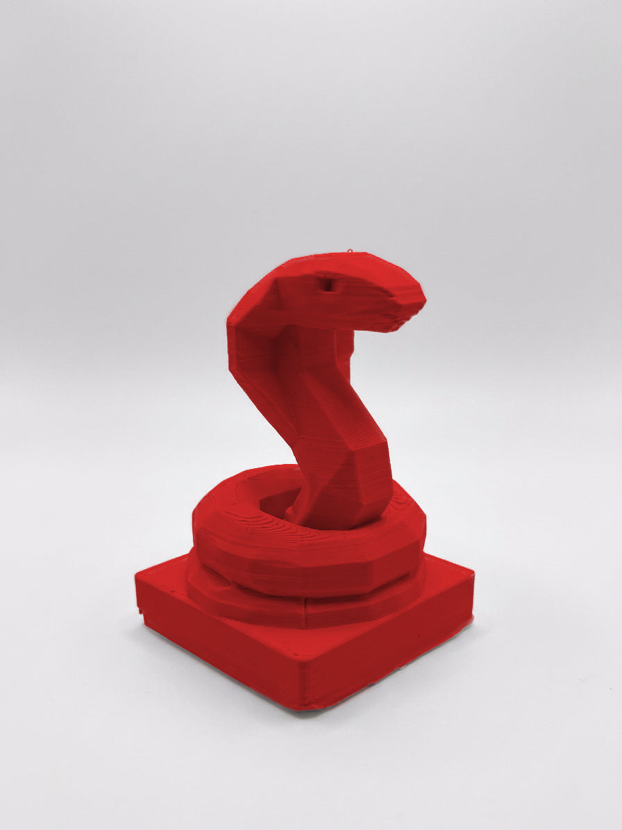 Statuina cobra rosso in stampa 3D PLA, totem animale low-poly da collezione