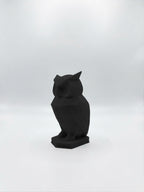 Statuina gufo nero in stampa 3D PLA, totem animale low-poly da collezione