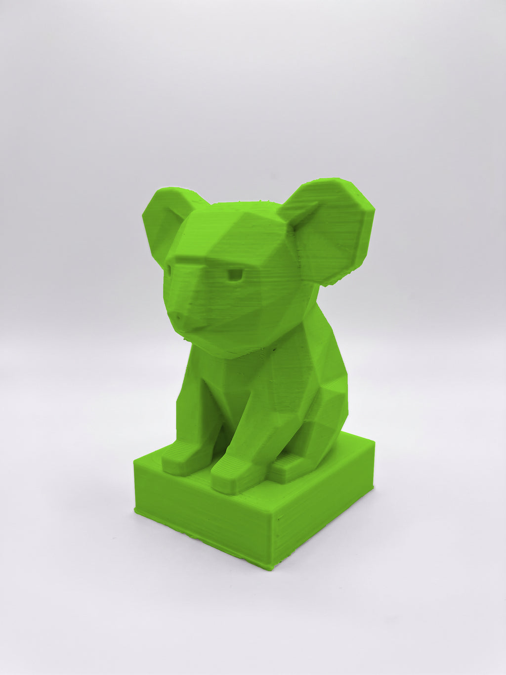 Statuina koala verde in stampa 3D PLA, totem animale low-poly da collezione