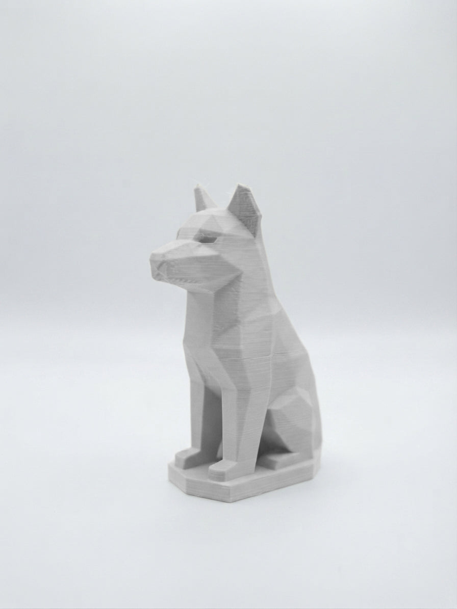 Statuina lupo bianco in stampa 3D PLA, totem animale low-poly da collezione