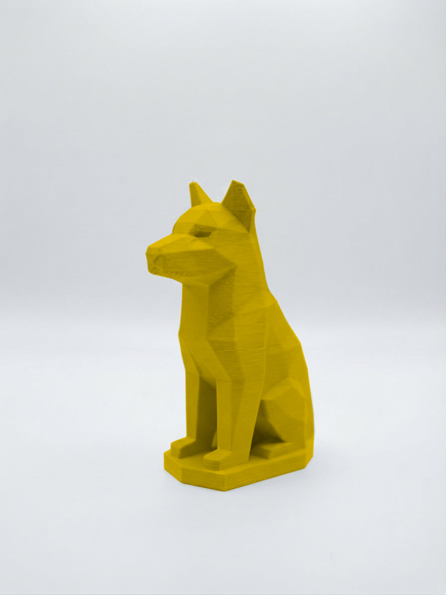 Statuina lupo giallo in stampa 3D PLA, totem animale low-poly da collezione