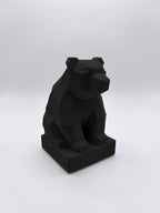 Statuina orso nero in stampa 3D PLA, totem animale low-poly da collezione