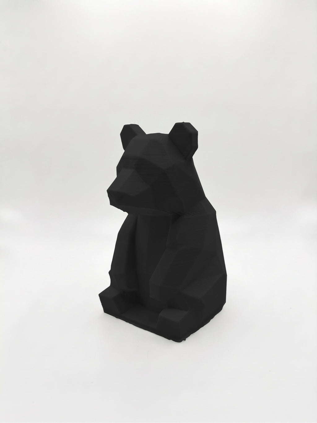 Statuina panda nero in stampa 3D PLA, totem animale low-poly da collezione