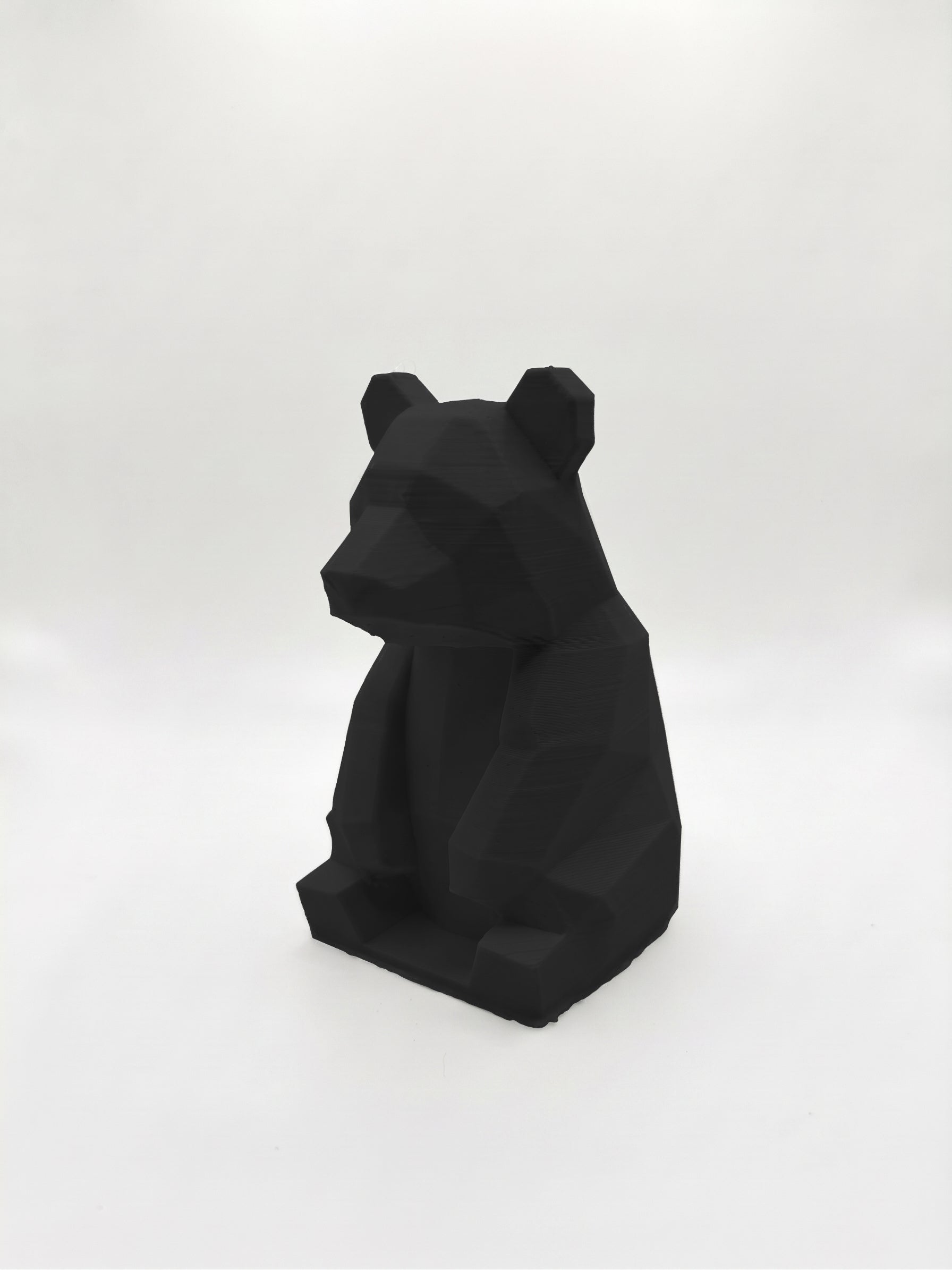 Statuina panda nero in stampa 3D PLA, totem animale low-poly da collezione