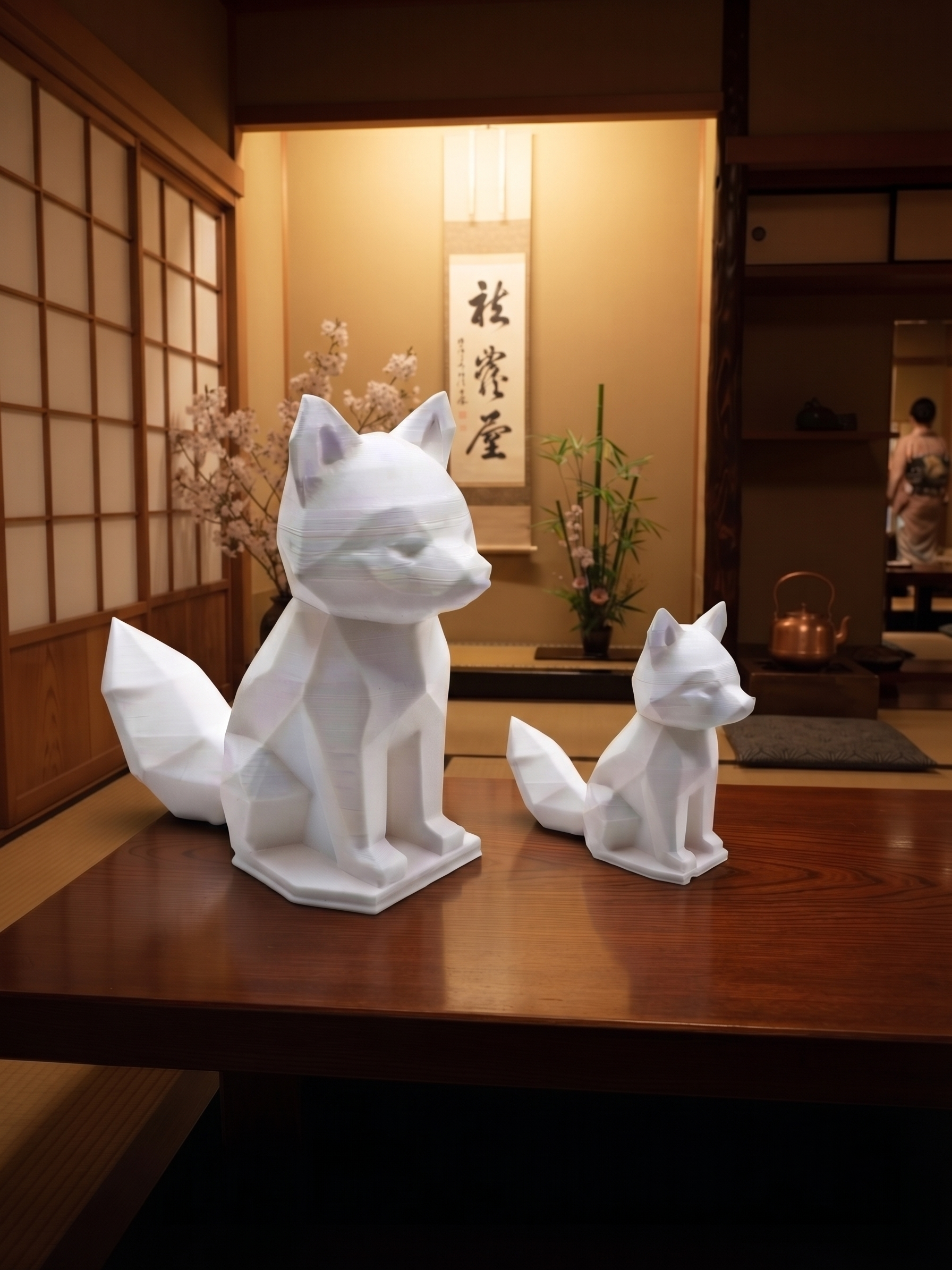 Statuina panda rosso in ambientazione, idea regalo di design da collezione