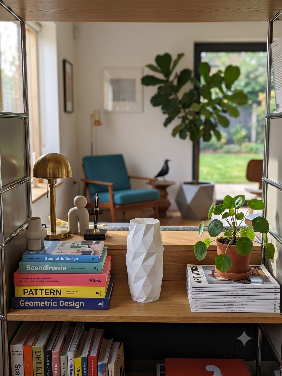 Vaso Low-Poly bianco stampato in 3D, idea regalo per casa e ufficio
