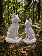 Statuina volpe in stampa 3D come soprammobile da scrivania, design low-poly
